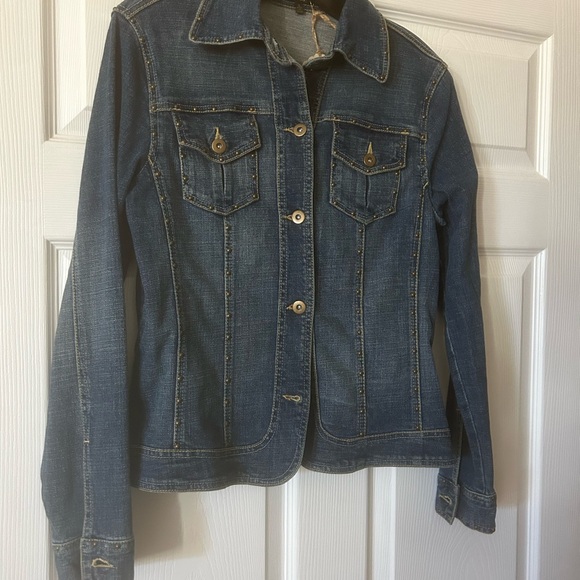 Unique S Denim Jacket embellished w fluer de leis studded back, very flattering. - Picture 2 of 11